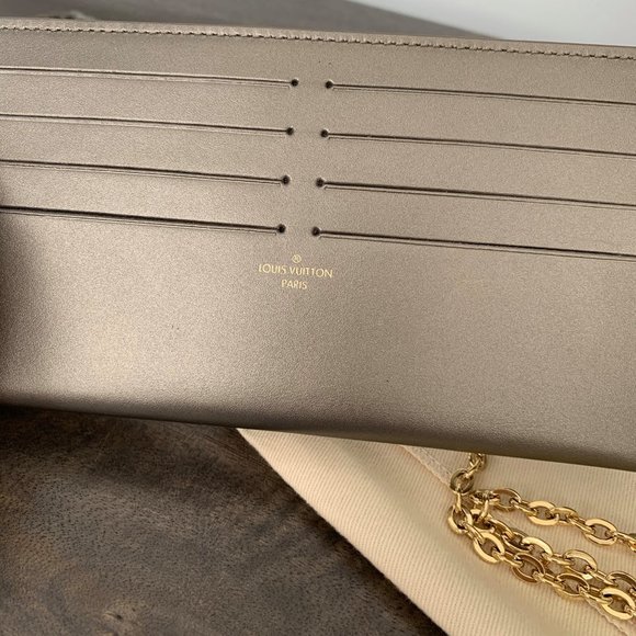 SOLD NEW Louis Vuitton Pochette Felicie Champage Vernis - Picture 5 of 14